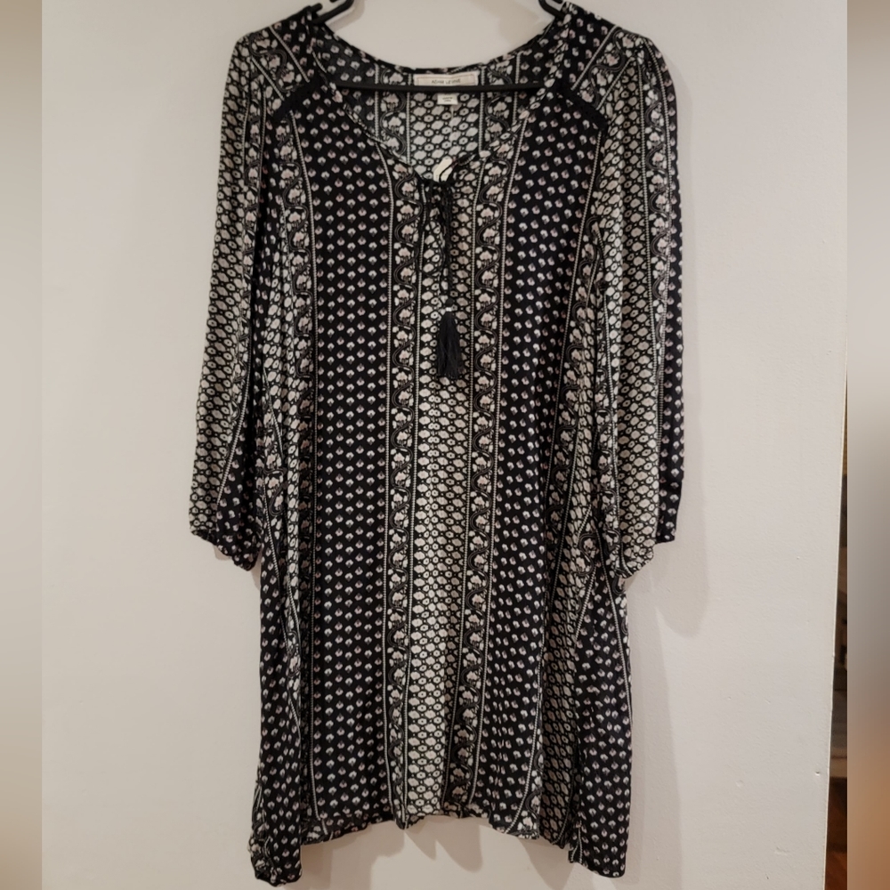 Peasant Dress Boho Floral Print Tunic Style Adam Levine Collection Size XS NWT